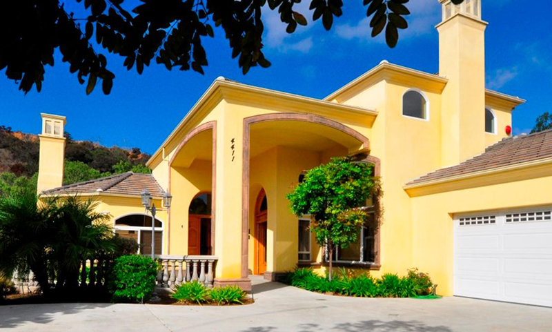 4411-Park-Dr-Carlsbad-CA-92008-large-013-Front2-Medium-1156x768-72dpi